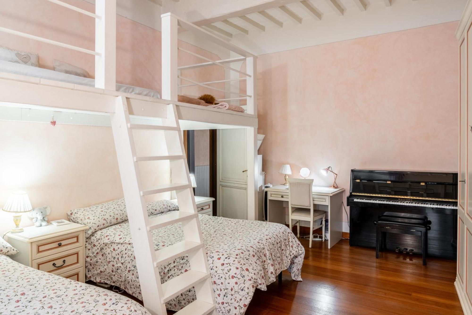 Apartamento La Terrazza Sul Verde, Vista Mozzafiato In Pieno Centro Todi Exterior foto