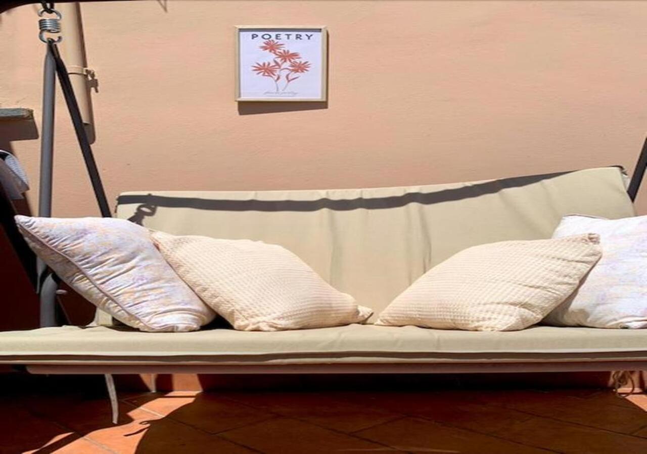 Apartamento La Terrazza Sul Verde, Vista Mozzafiato In Pieno Centro Todi Exterior foto
